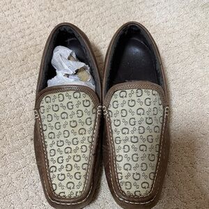 Men’s Guess Loafers sz 8.5